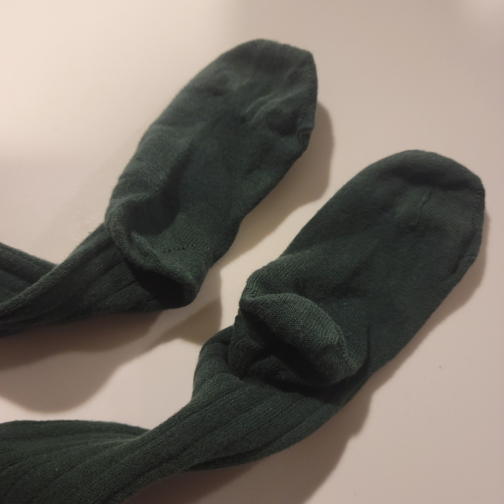 Condor Ribbed Tights In Pine Green, Size 2 - Picture 4 of 5